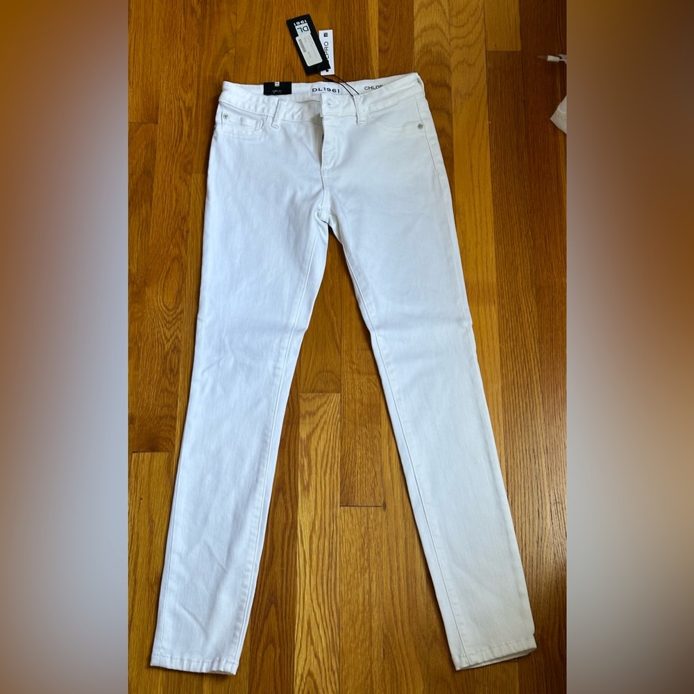 NWT DL1961 girls jeans in size 12.